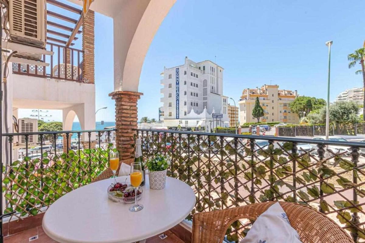 797 Holiday Rentals - Apartamento En Pueblo Quinta A 1 Min De La Playa Бенальмадена Экстерьер фото