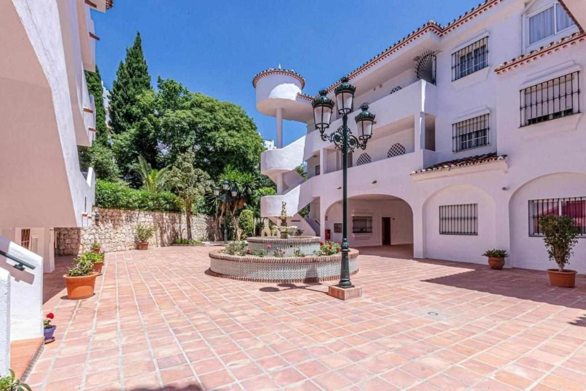 797 Holiday Rentals - Apartamento En Pueblo Quinta A 1 Min De La Playa Бенальмадена Экстерьер фото