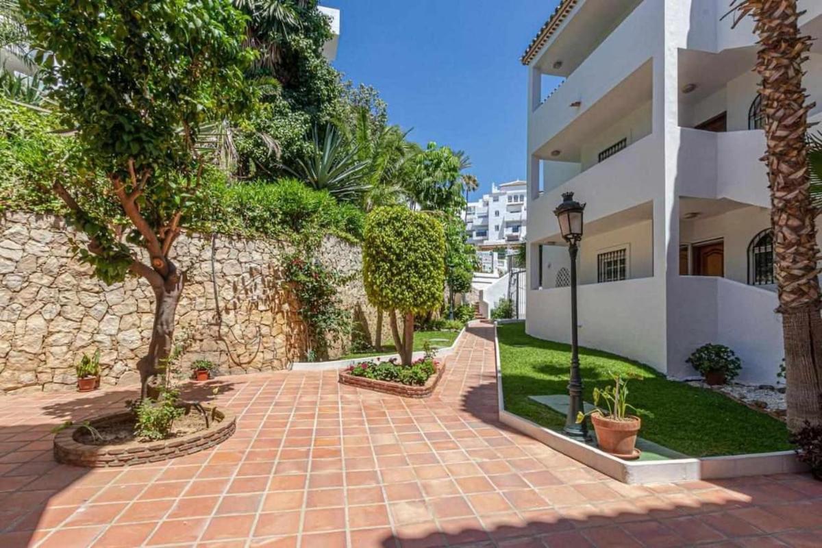 797 Holiday Rentals - Apartamento En Pueblo Quinta A 1 Min De La Playa Бенальмадена Экстерьер фото
